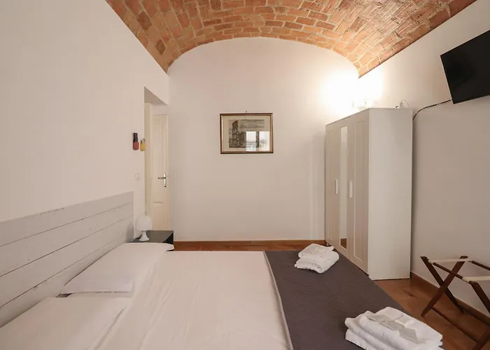 Casa Cecilia A Monti * רומא